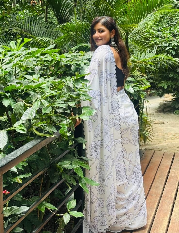 Chiffon White Floral