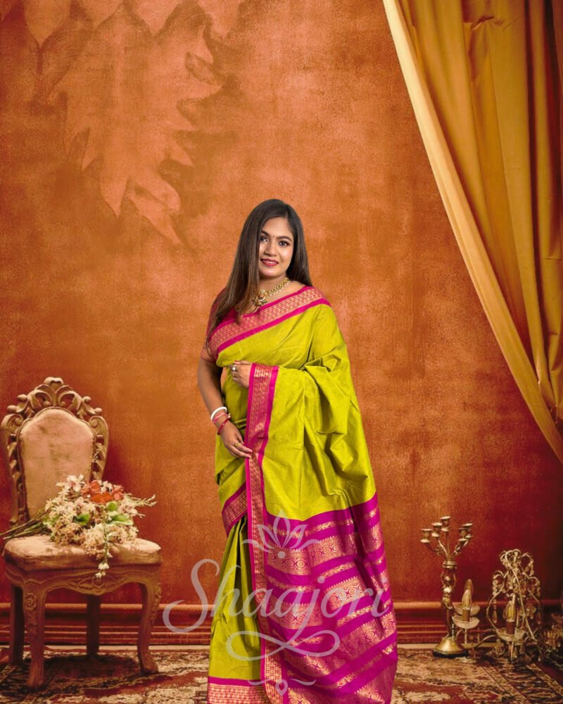 green_gadwal_side_pallu Green Gadwal Cotton